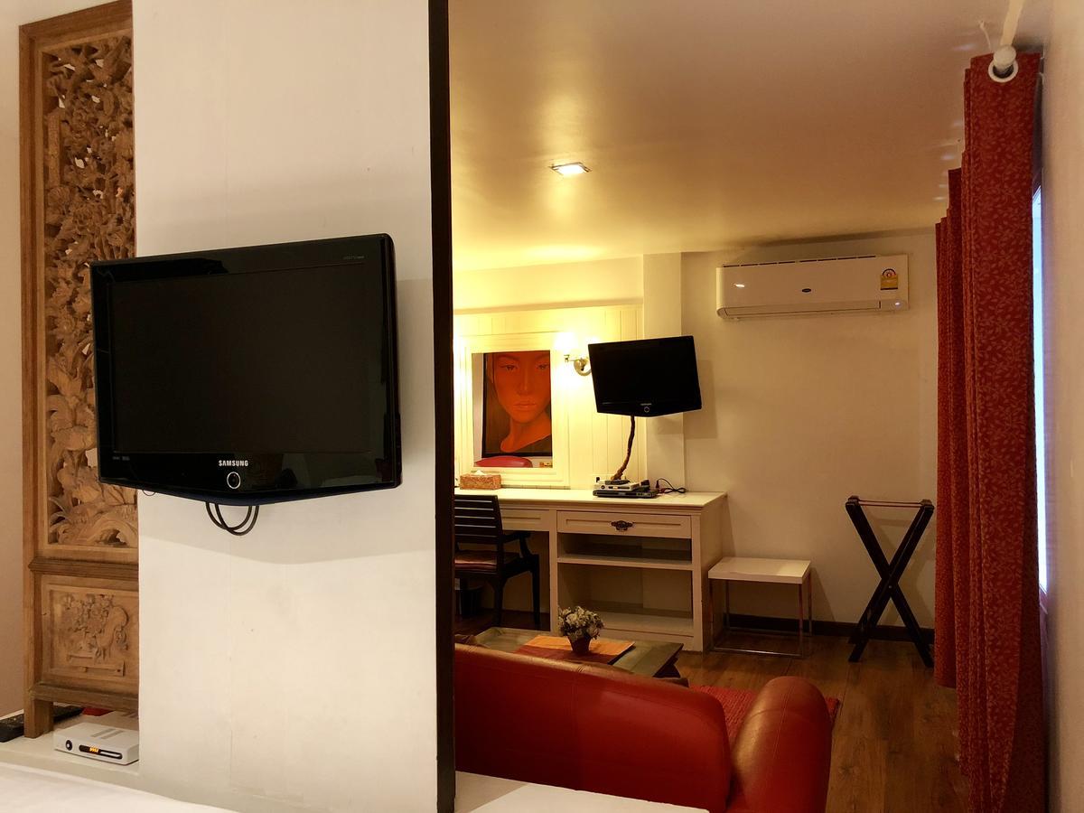 Hotel Baipho Lifestyle Patong Exterior foto
